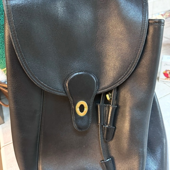 Vintage Coach Black Leather Backpack - Picture 3 of 16